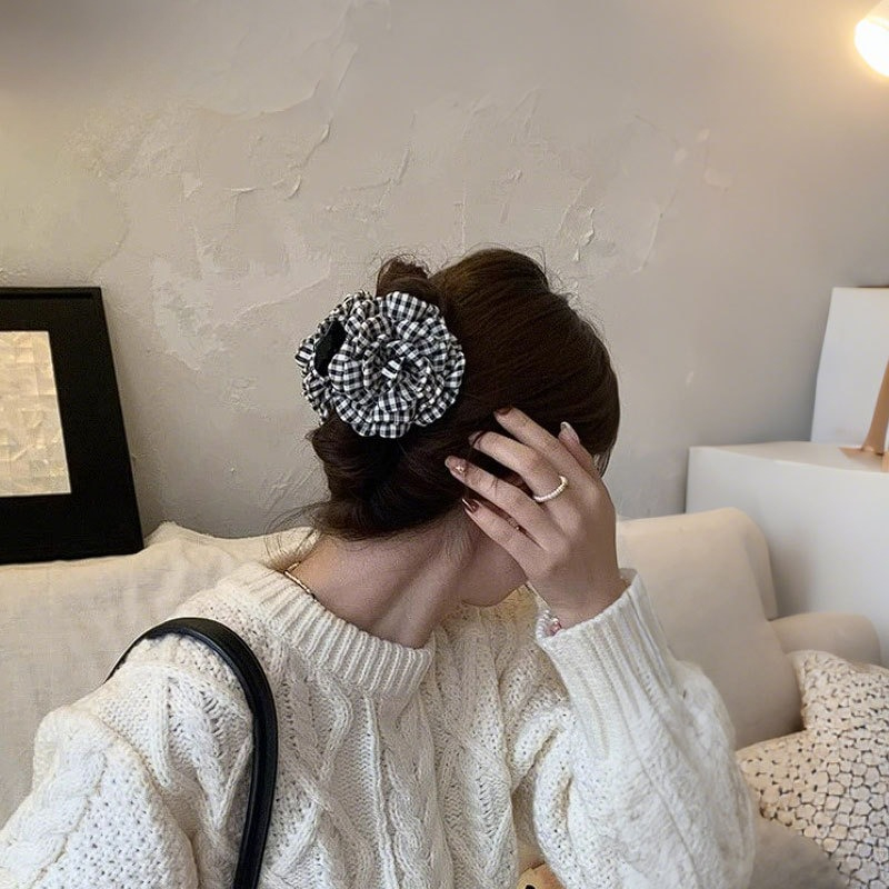 Luxury Houndstooth Flower Hair - Travel Accessories Luxury ulasan dan harga