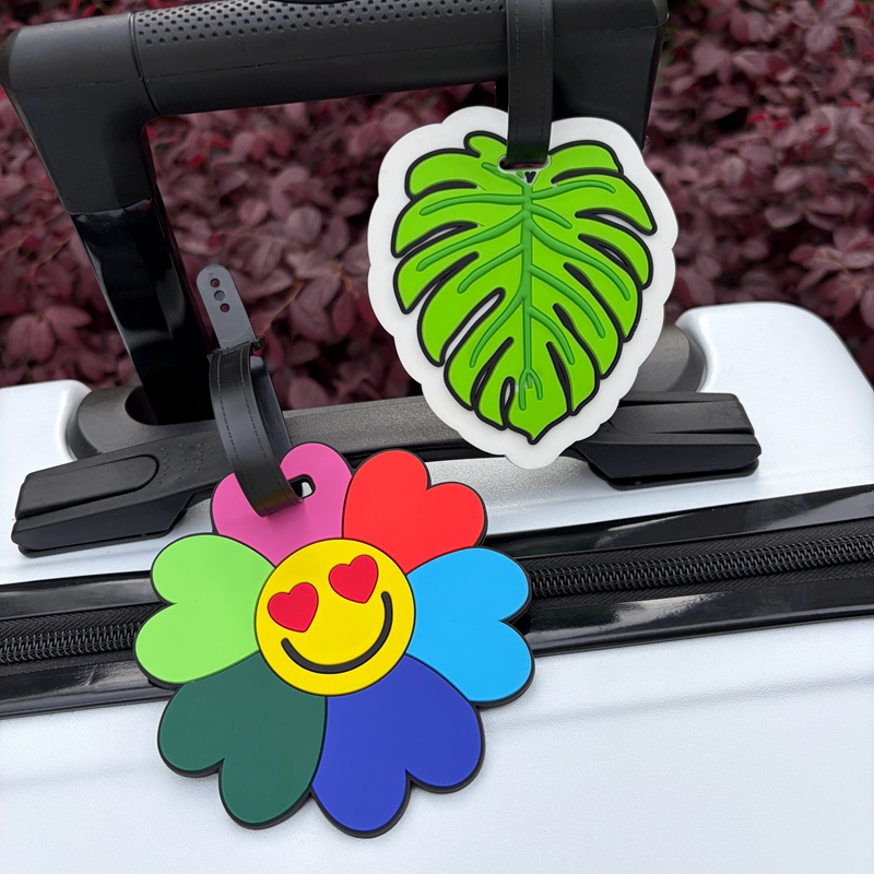 1/2Pcs Flower and Green Leaf L - Travel Accessories On Plane ulasan dan harga